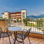 Panorama Hotel 4*