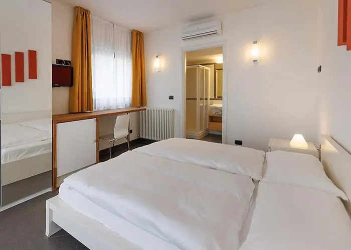 Panorama Hotel 4*