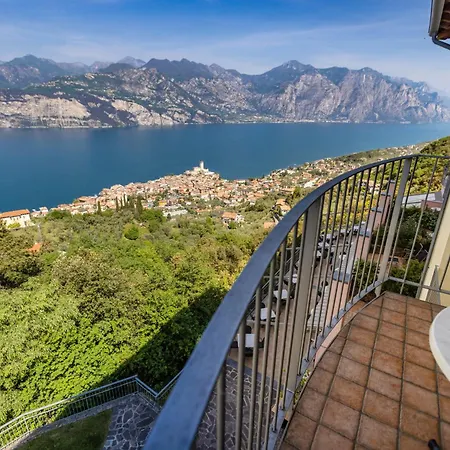 Panorama Hotel 4*