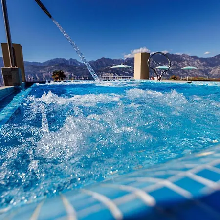 Szálloda Panorama 4*