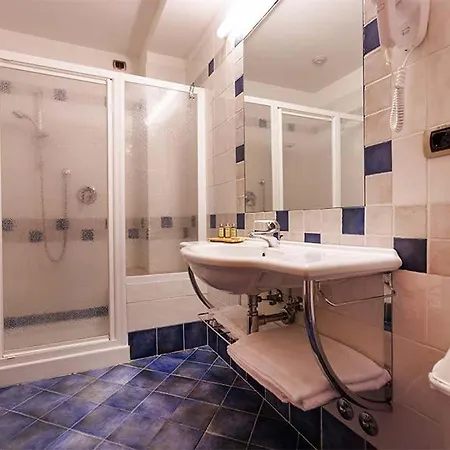 Szálloda Panorama Malcesine